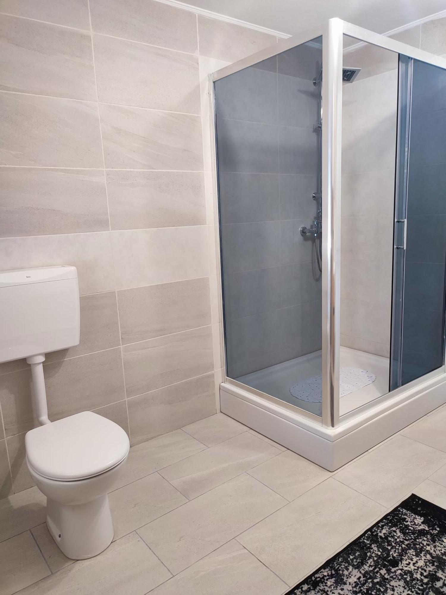 Apartman Swans Otočac Exterior foto